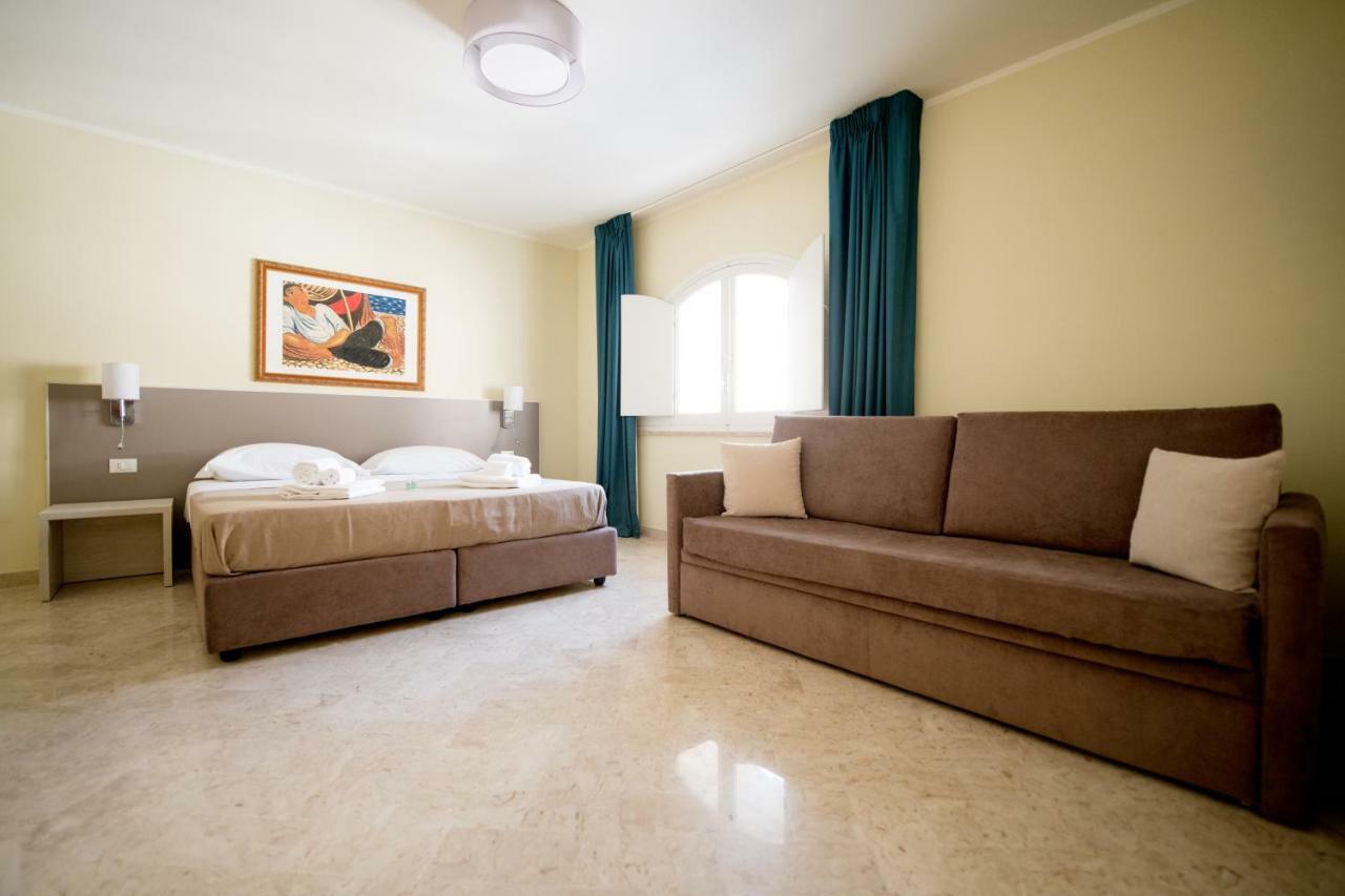 Historico Loft & Rooms Palazzo Adragna XIX Trapani Luaran gambar