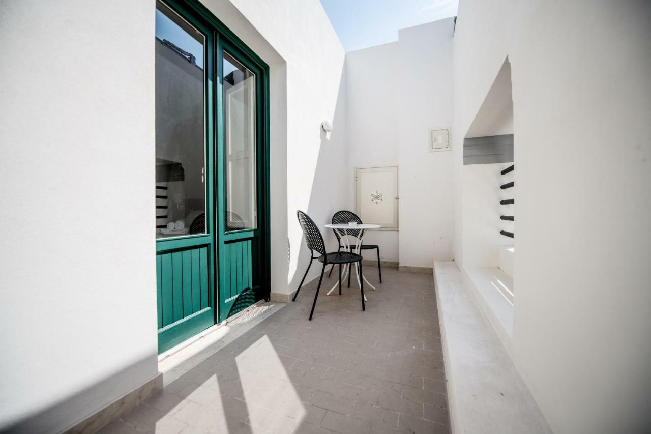 Historico Loft & Rooms Palazzo Adragna XIX Trapani Luaran gambar